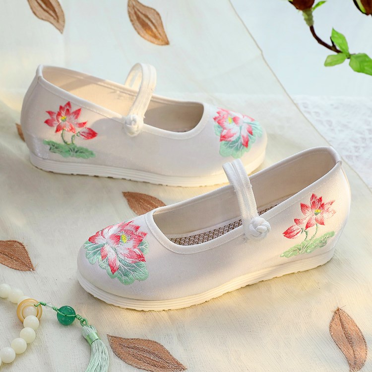 2026 Women's White & Green Lot - Embroidery Fabric ulasan dan harga