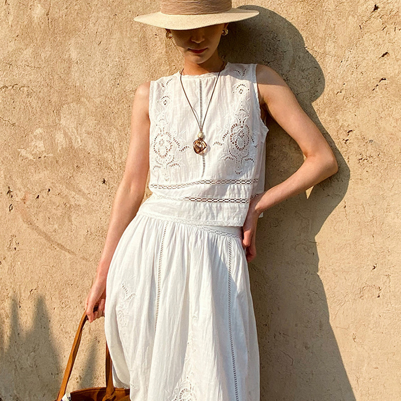 French Designer Boho White Cot - Embroidery Class ulasan dan harga
