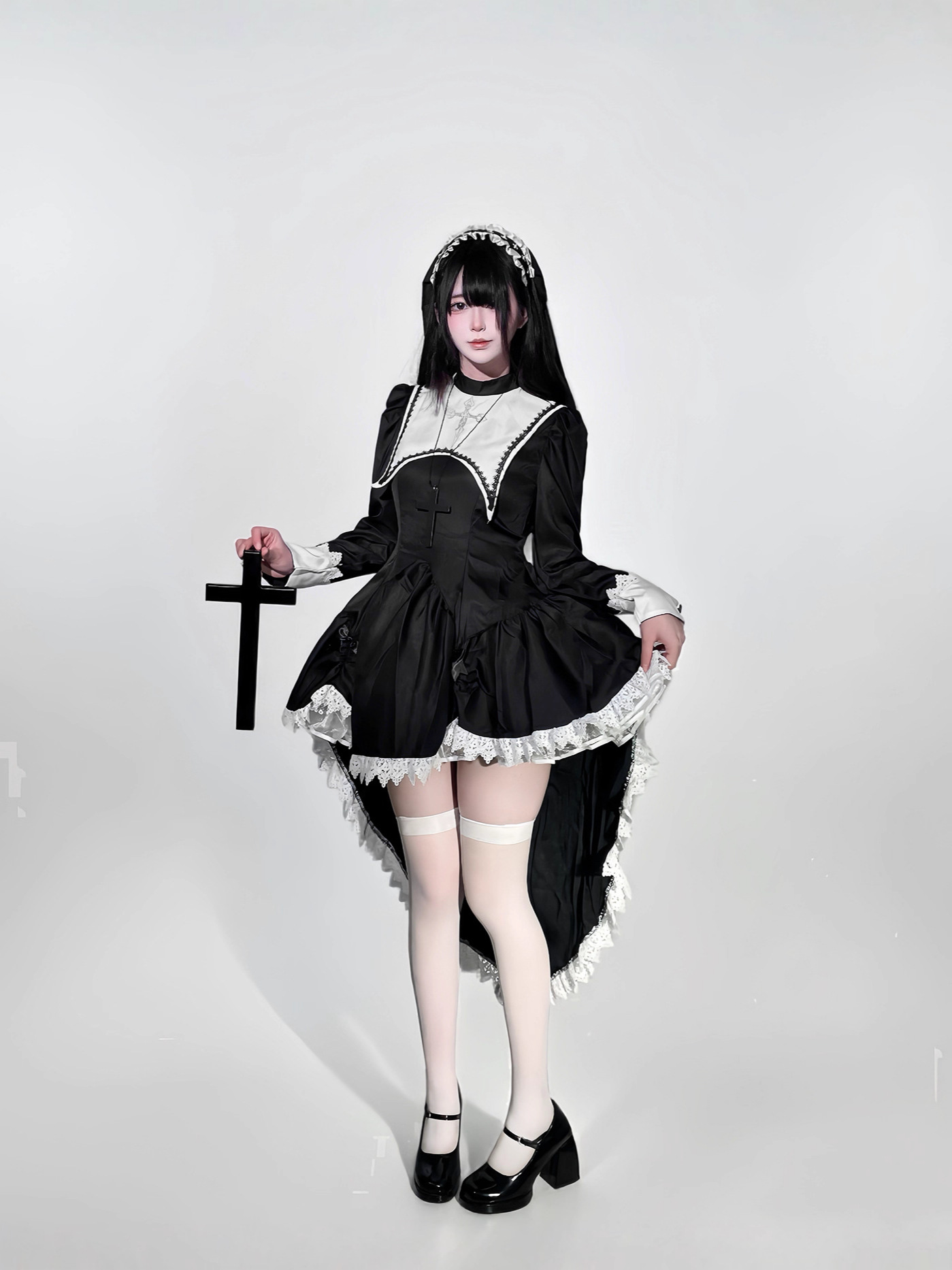 Gothic style dark embroidery c - Embroidery Class ulasan dan harga
